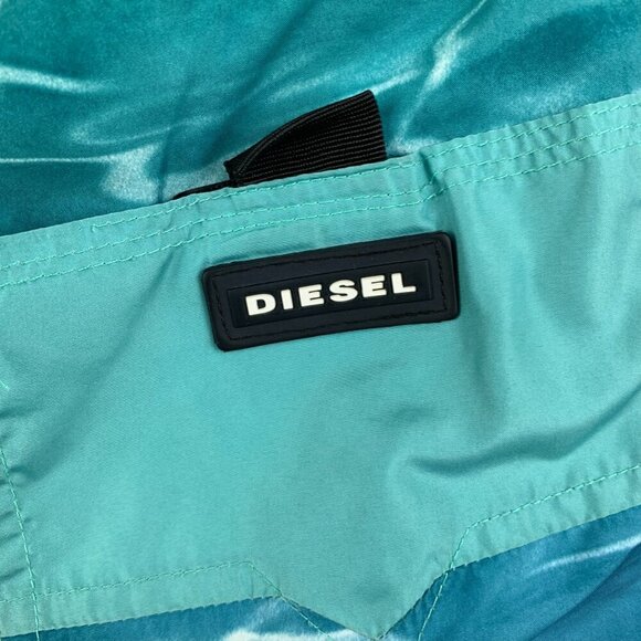 Diesel Mens Swim Trunks Large Blue Water Waves Shorts 5.5" Mesh Lined Above Knee - Picture 8 of 8